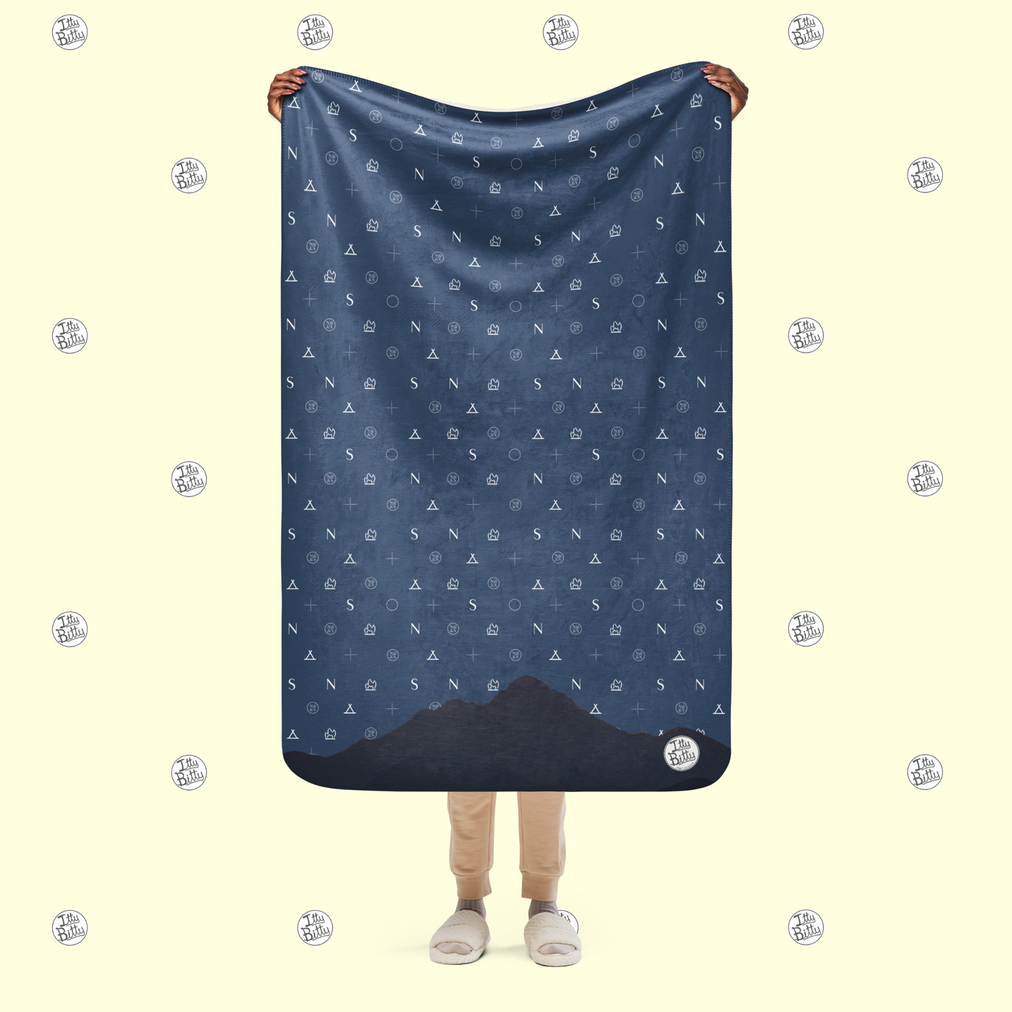 Explorers Beacon - Sherpa blanket