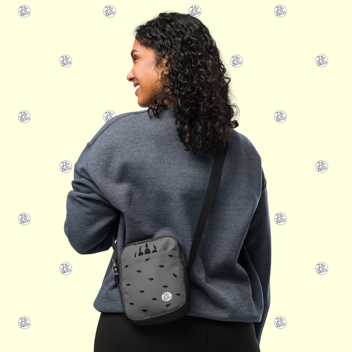 Bear With Me! - Crossbody bag